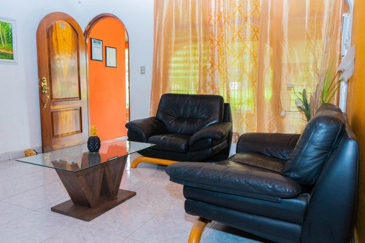 Hostal Familiar Argenal David Exterior photo